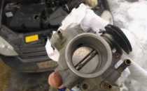 Как обучить дроссельную заслонку приора?