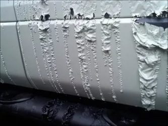 Чем испортить лакокрасочное покрытие автомобиля?