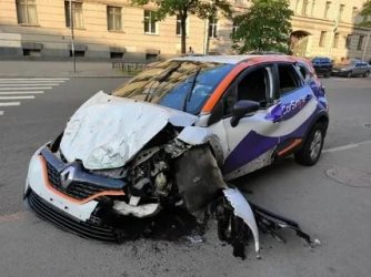 Что будет если разбить каршеринговую машину?