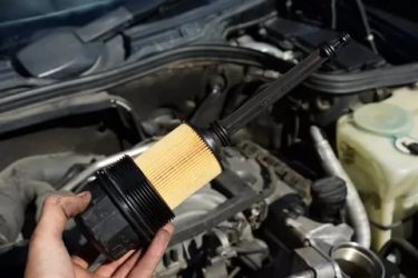 Для чего нужен масляный фильтр в автомобиле?