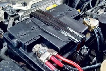 Как подключить клеммы к аккумулятору автомобиля?