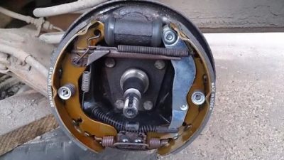 Как собрать задние колодки на шевроле ланос?