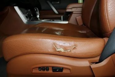 Как восстановить кожу на сидениях авто?