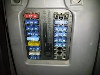 Почему перегорают предохранители в автомобиле?