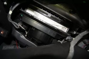 Замена салонного фильтра opel astra j
