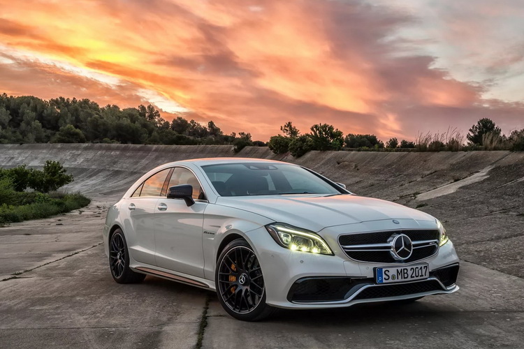 Mercedes-Benz CLS