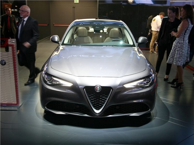 alfa_romeo_giulia-1-min